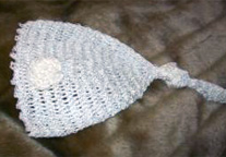 Silk cap crochet with a knot in it