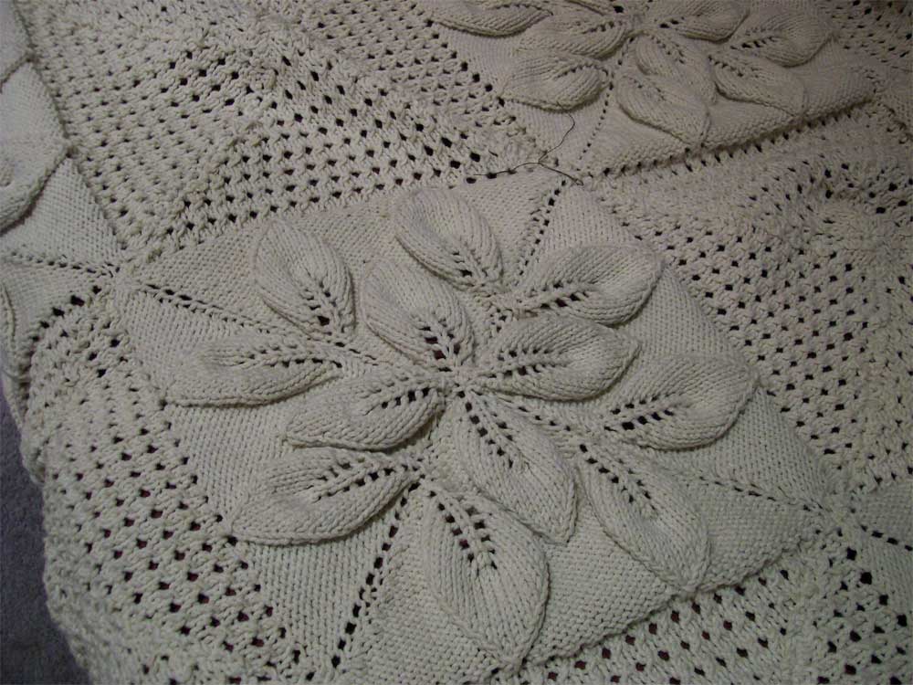 Leaf square shawl