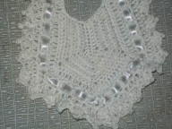 <blockquote>Crochet cotton bib V shaped No 2</blockquote>